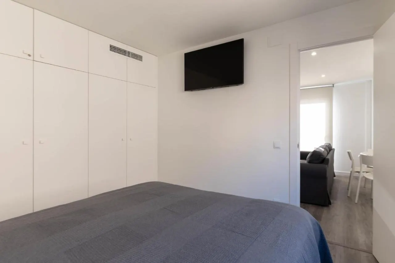 At123 Reformado, En El Centro Del Pueblo, Solamente 500M De La Playa Apartment Torredembarra