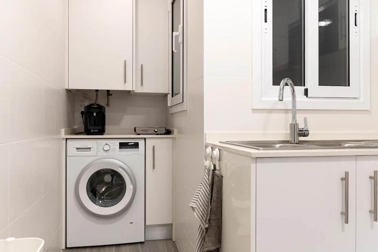 Apartmán At123 Reformado, En El Centro Del Pueblo, Solamente 500M De La Playa Torredembarra